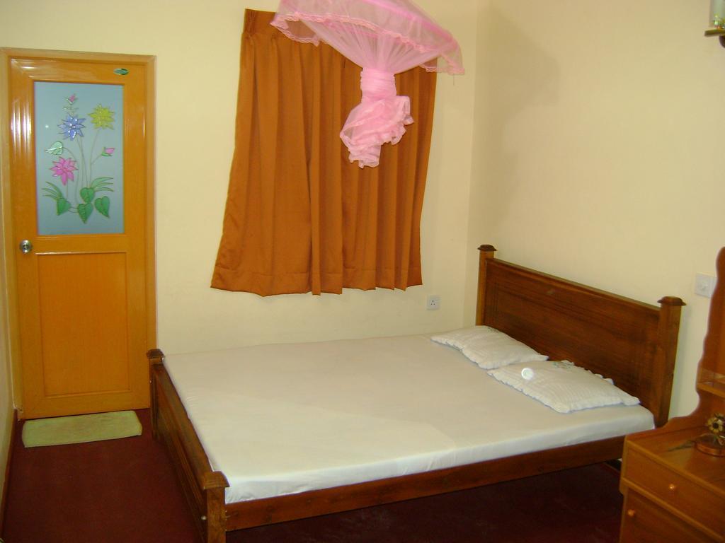 Family Guest House Mirissa Δωμάτιο φωτογραφία